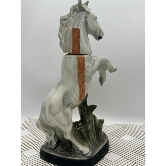 Vintage 1962 James Bean Painted Porcelain Horse Statue Decanter MCM - Picture 8 of 9